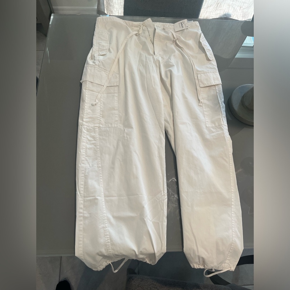 Good American Khakis